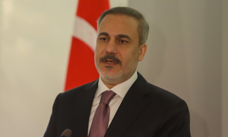 Турция притеснена от последствията от евентуалното оттегляне на САЩ от НАТО